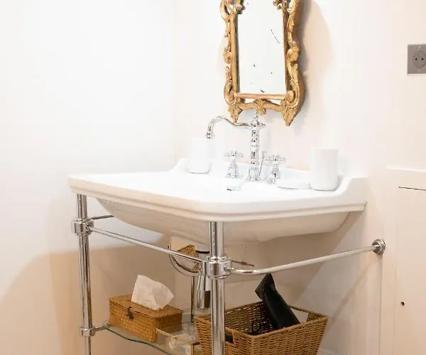 Chateau De Vidal Hotell 5*