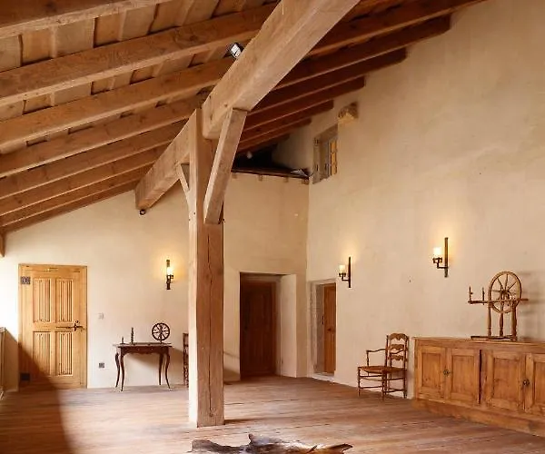 Chateau De Vidal Hotell 5*